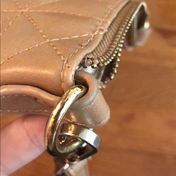 Charming Charlie wristlet with lots of room - Picture 7 of 8